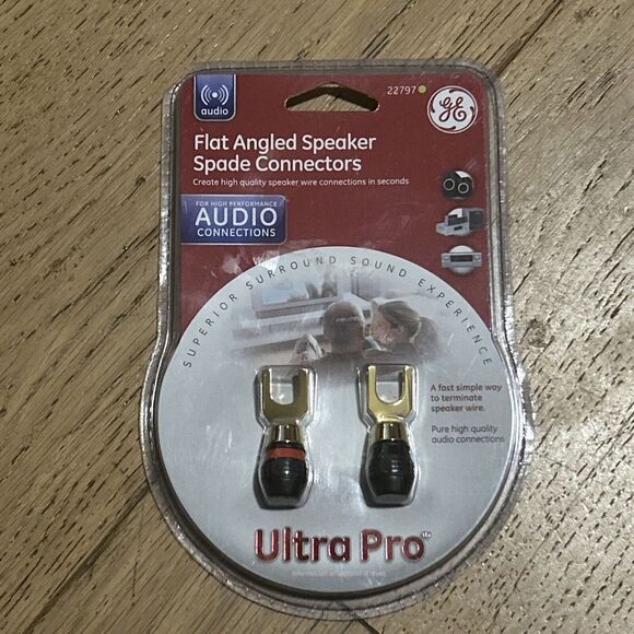 GE - Ultra Pro - Flat Angled Speaker Spade‎ Connectors - 22797 - Picture 1 of 2